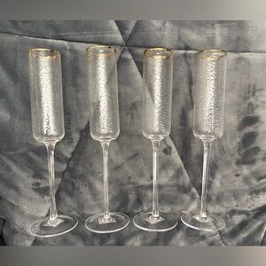 NIB Slate Set of 4 24k Gold Rimmed Hammered Finish Glass Champagne Flutes 6oz
